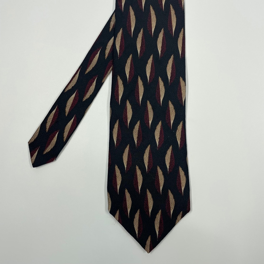 Ferrell Reed Black Burgundy Gold Silk Geometric Necktie Mens One Size